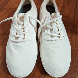 Allbirds wool runner brand new